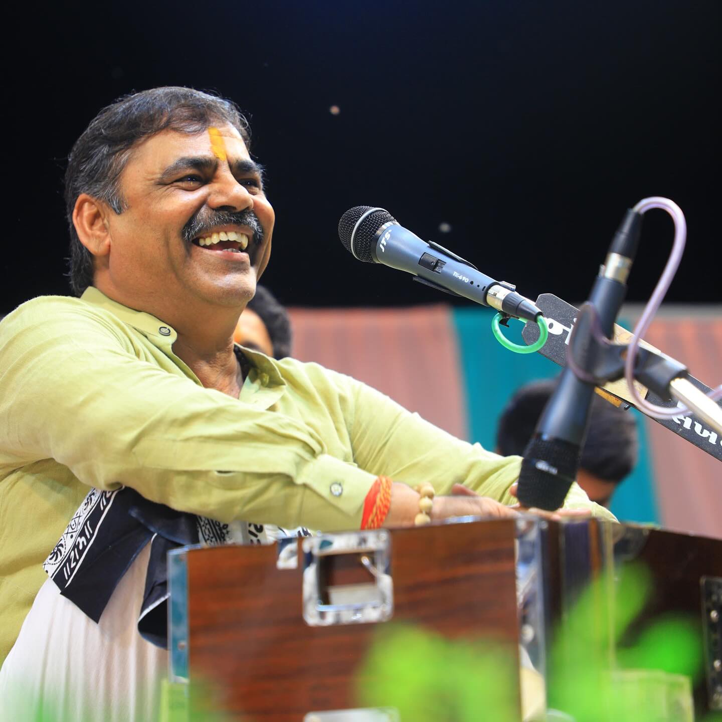 Mayabhai Ahir – The Legendary Comedian and Folk Singer of Gujarat