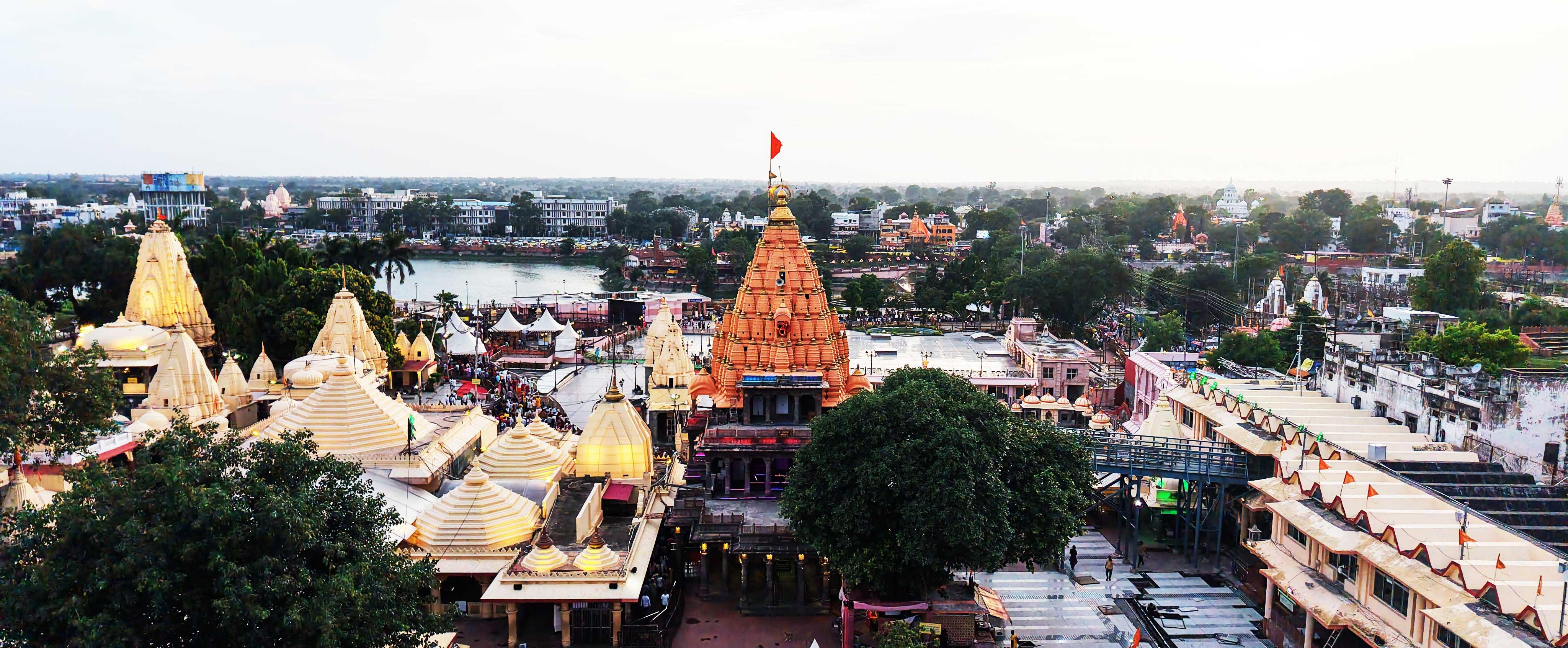 Beautiful Maratha architecture and corridor of Mahakaleshwar Temple, Ujjain