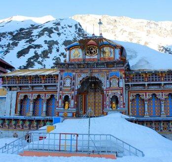 Badrinath Temple close up, Uttarakhand