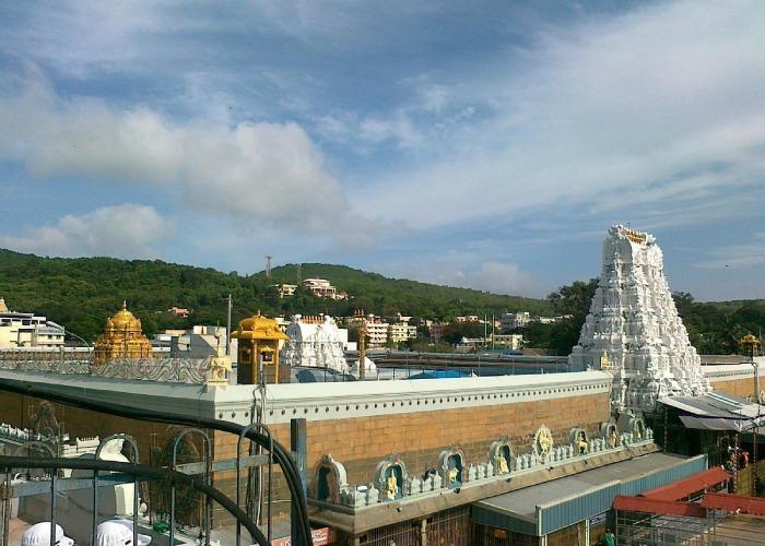 Scenic view and structures of Tirupati Balaji Temple, Andhra Pradesh